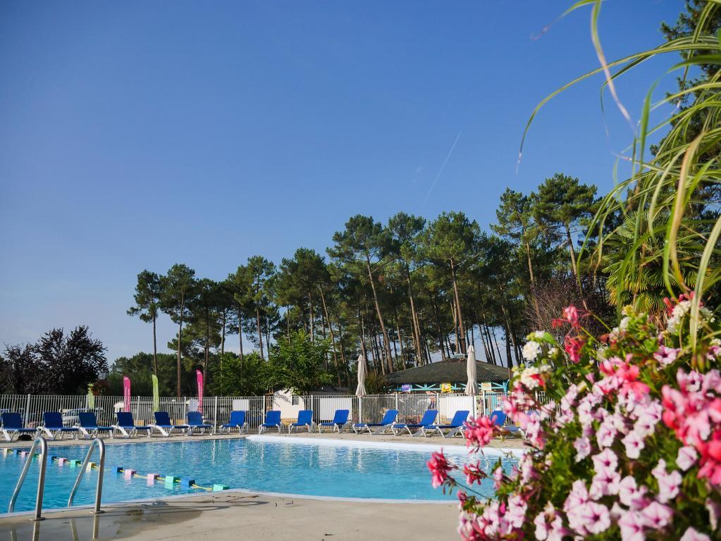 Camping Officiel Siblu Les Dunes De Contis Hotel Saint-Julien-en-Born Buitenkant foto